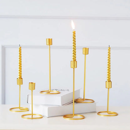 Gold Metal Candle Holders: Elegant Wedding & Party Decor